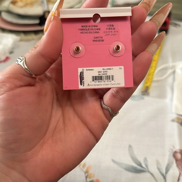 Kate Spade earrings - Picture 2 of 2